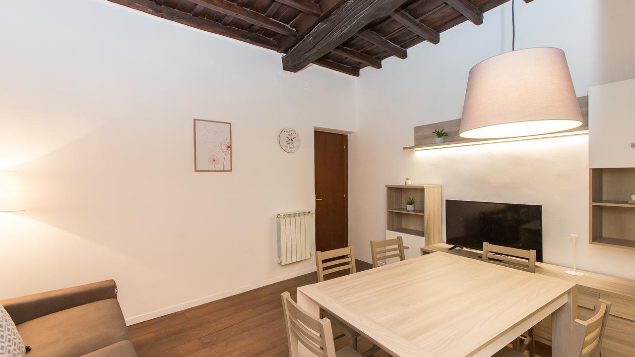 Rental In Rome Pelliccia Екстер'єр фото